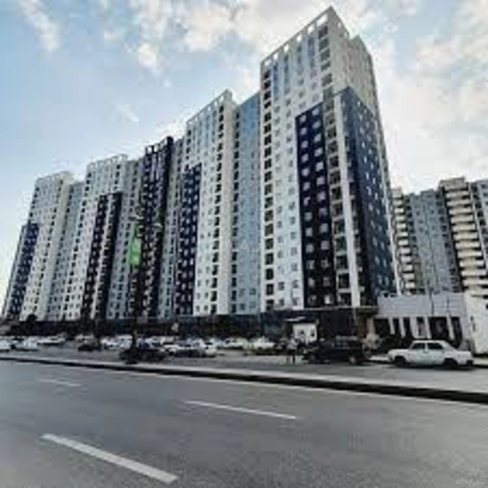 Satılır 2 otaqlı mənzil 85 m²