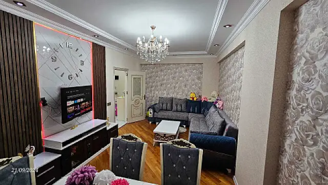 Satılır 2 otaqlı mənzil 85 m²