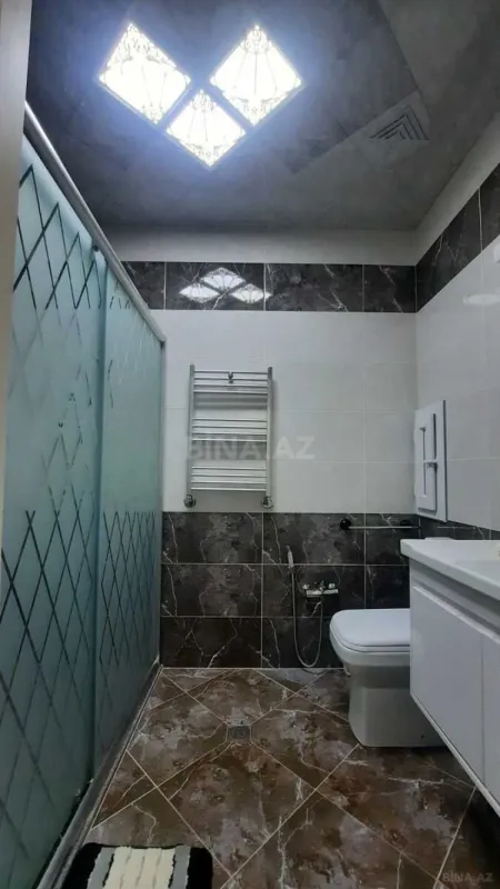 Satılır 2 otaqlı mənzil 85 m²