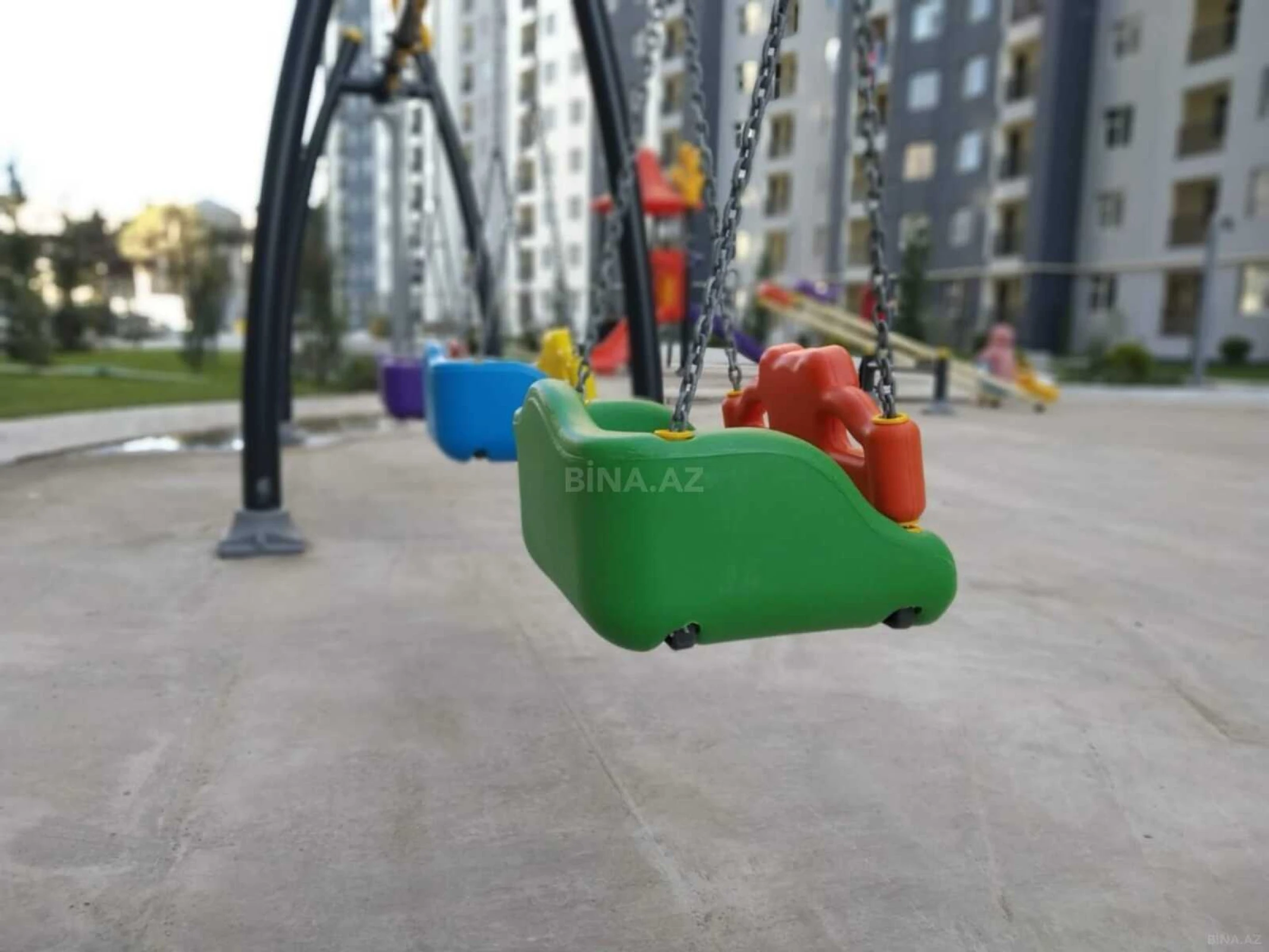 Satılır 2 otaqlı mənzil 85 m²