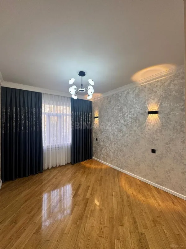 Satılır 2 otaqlı mənzil 60 m²