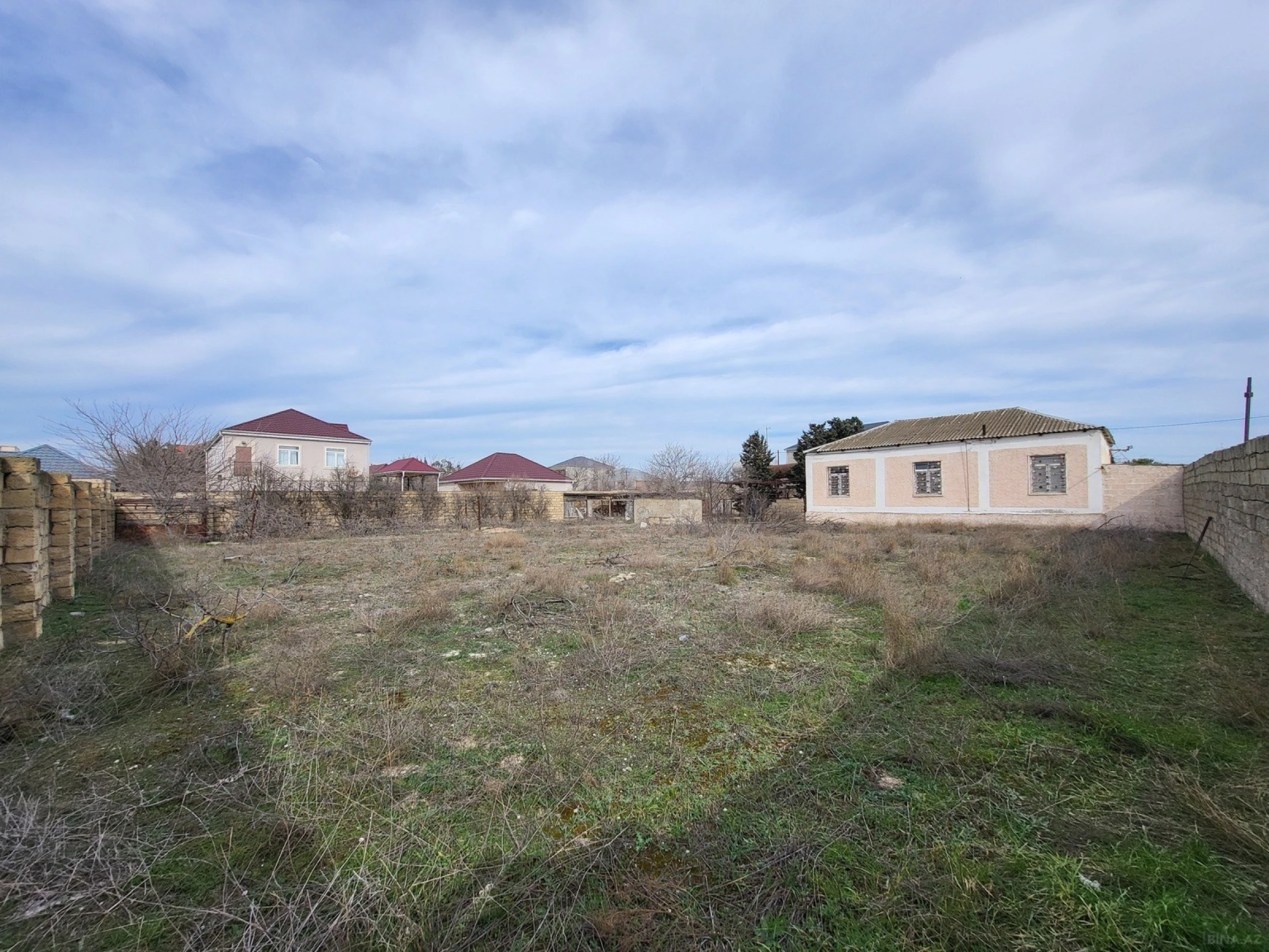 Satılır 4 otaqlı həyət evi 100 m²