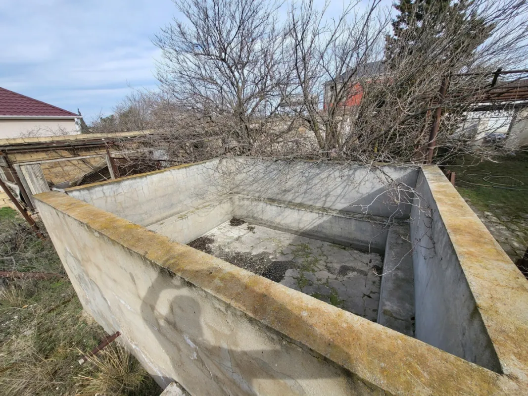 Satılır 4 otaqlı həyət evi 100 m²