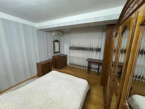 Satılır 3 otaqlı mənzil 85 m²