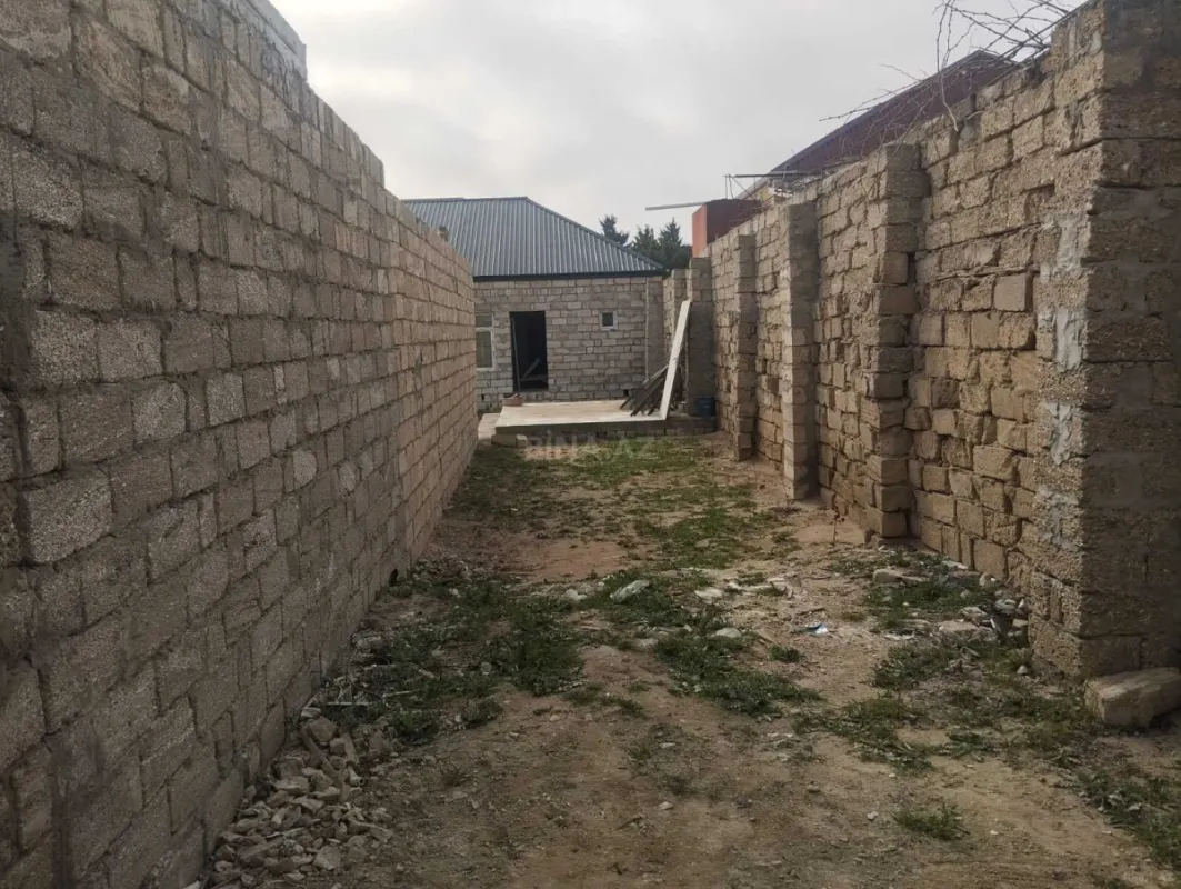 Satılır 3 otaqlı həyət evi 120 m²
