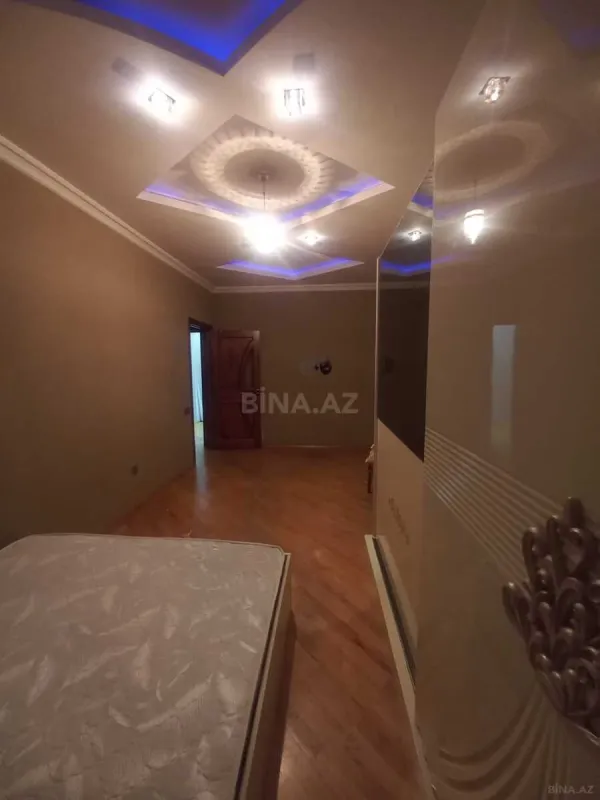 Kirayə verilir 3 otaqlı mənzil 105 m²