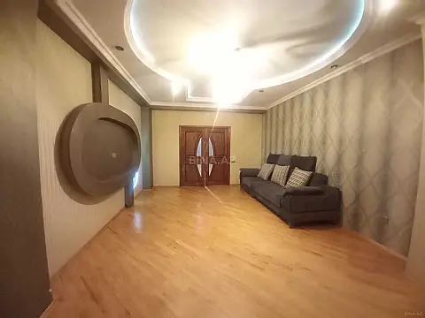 Kirayə verilir 3 otaqlı mənzil 105 m² — Bakı, Həzi Aslanov qəs. 3 otaq 105.00 m²