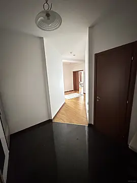 Kirayə verilir 3 otaqlı mənzil 160 m²