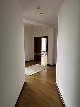 Kirayə verilir 3 otaqlı mənzil 160 m²