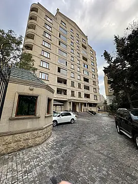 Kirayə verilir 3 otaqlı mənzil 160 m² — Bakı, Xətai 3 otaq 160.00 m²