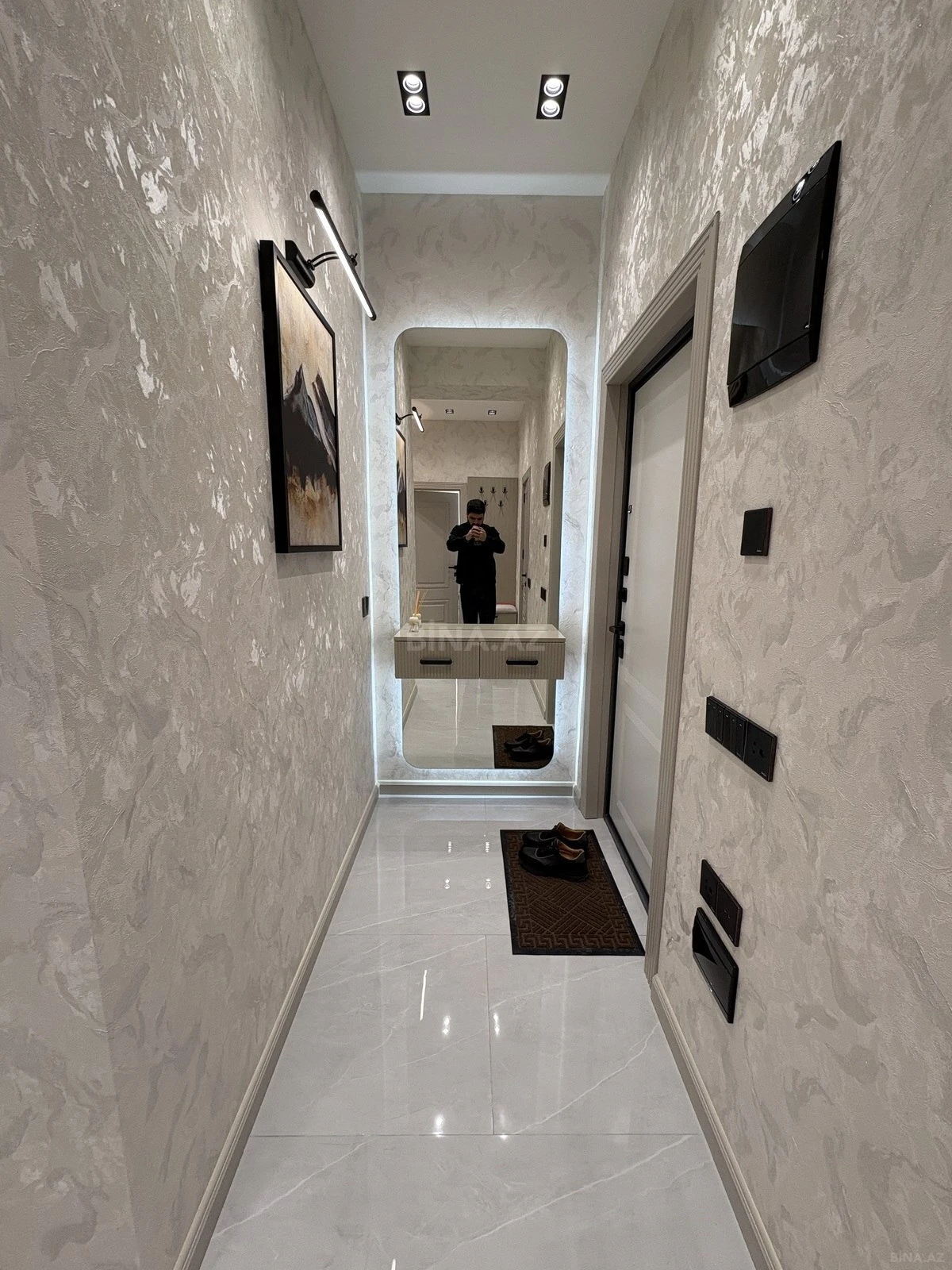 Satılır 2 otaqlı mənzil 80 m²