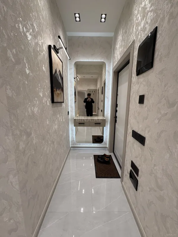 Satılır 2 otaqlı mənzil 80 m²