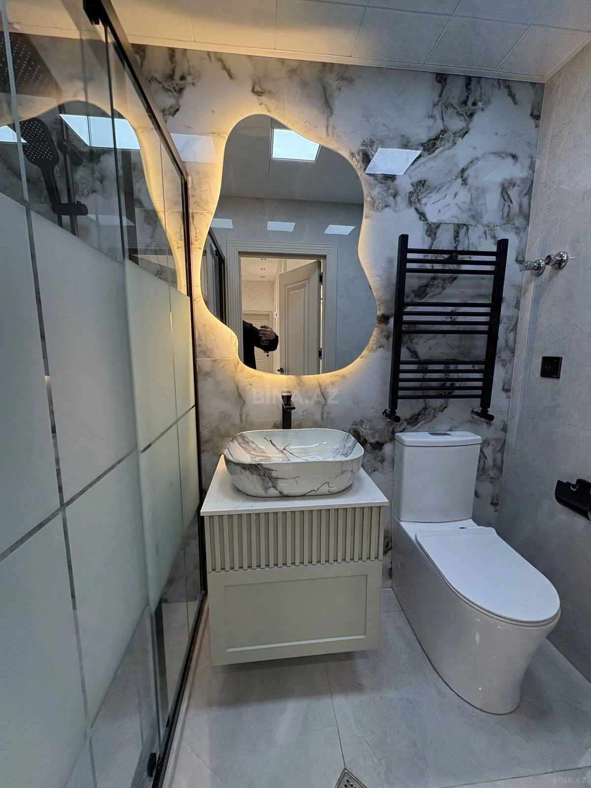 Satılır 2 otaqlı mənzil 80 m²