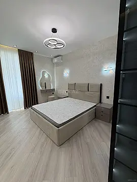Satılır 2 otaqlı mənzil 80 m²
