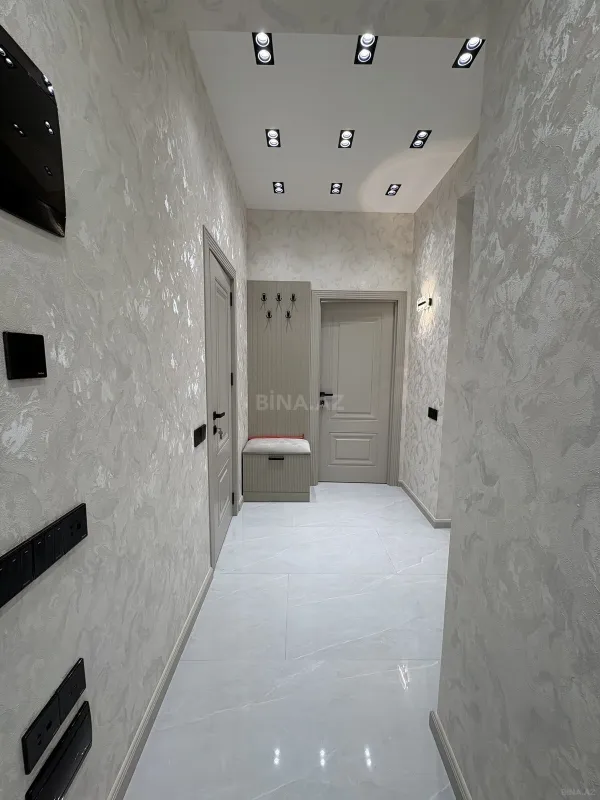 Satılır 2 otaqlı mənzil 80 m²