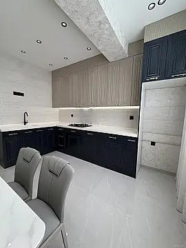 Satılır 2 otaqlı mənzil 80 m²