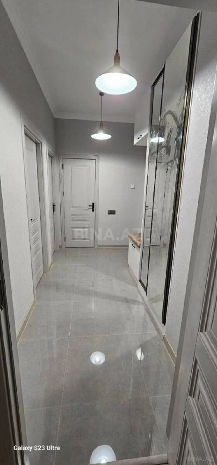 Satılır 2 otaqlı mənzil 72 m²