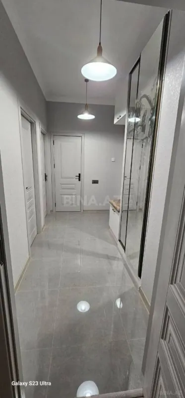 Satılır 2 otaqlı mənzil 72 m²