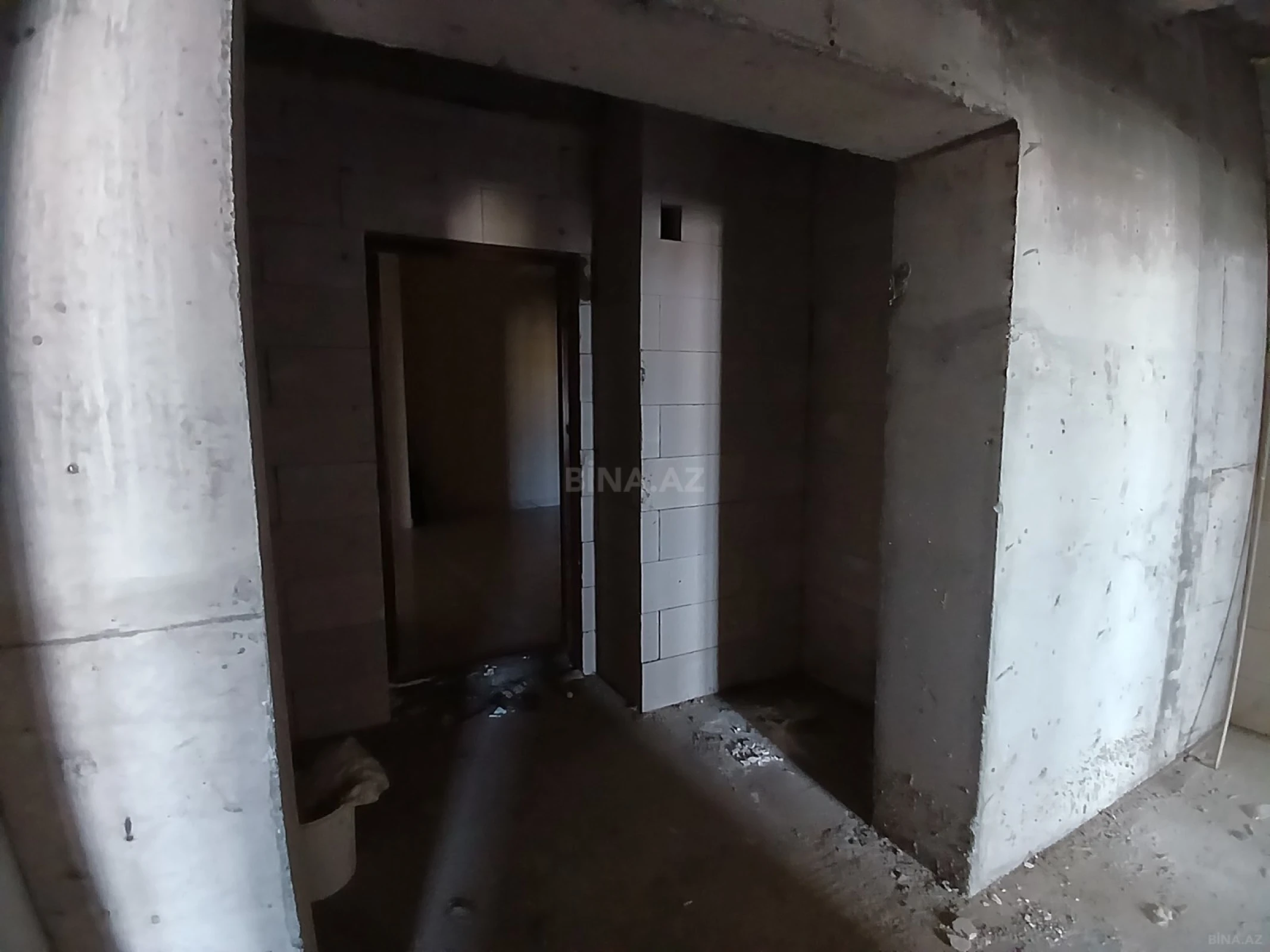 Satılır 2 otaqlı mənzil 85.5 m²