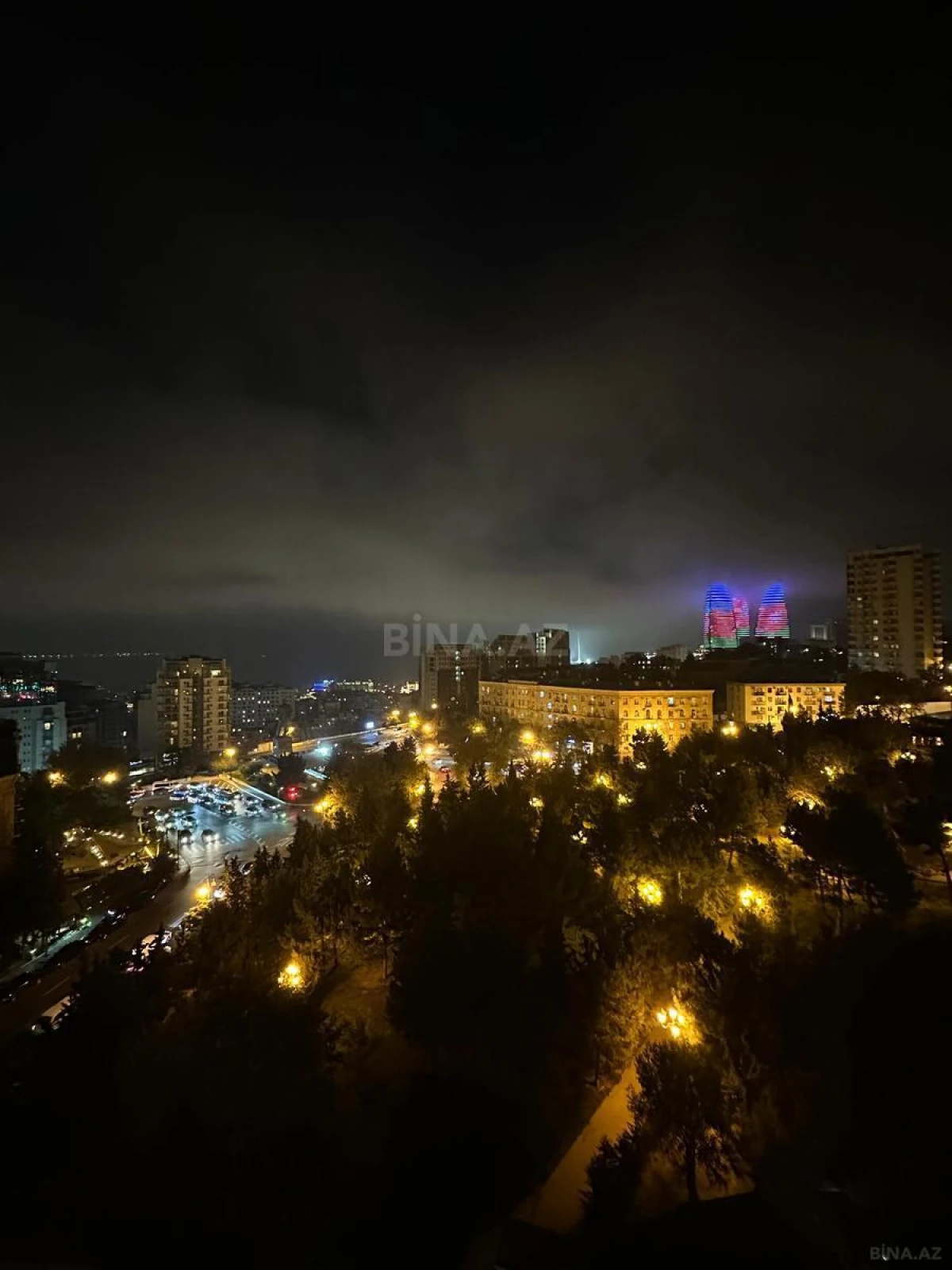 Kirayə verilir 3 otaqlı mənzil 120 m²