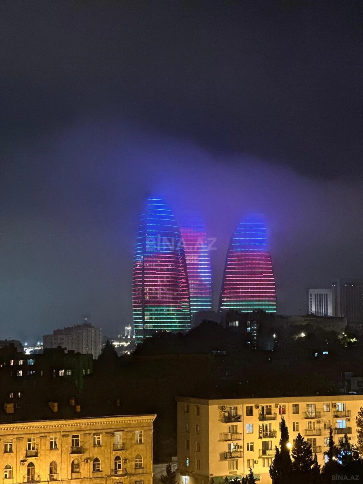 Kirayə verilir 3 otaqlı mənzil 120 m²