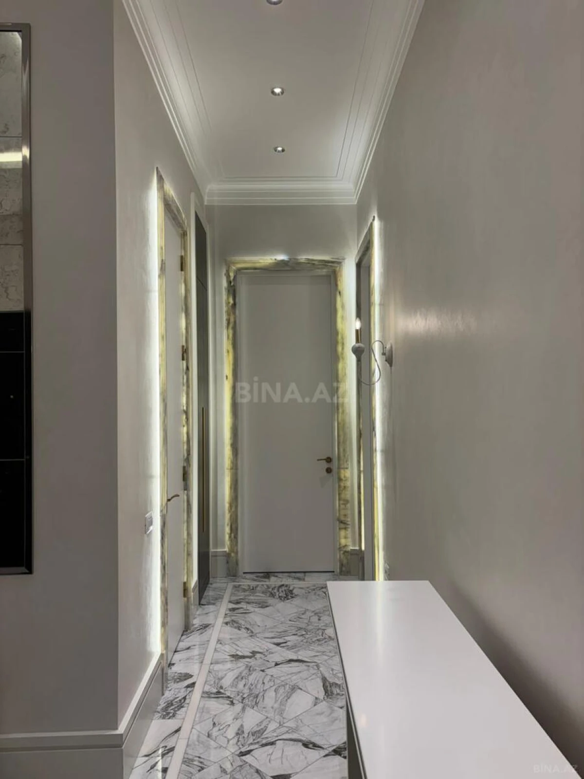Kirayə verilir 3 otaqlı mənzil 115 m²