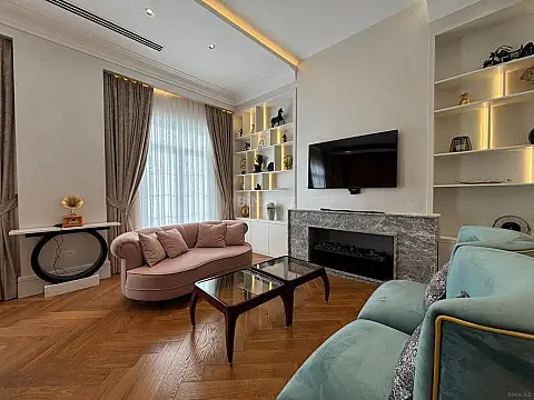 Kirayə verilir 3 otaqlı mənzil 115 m²