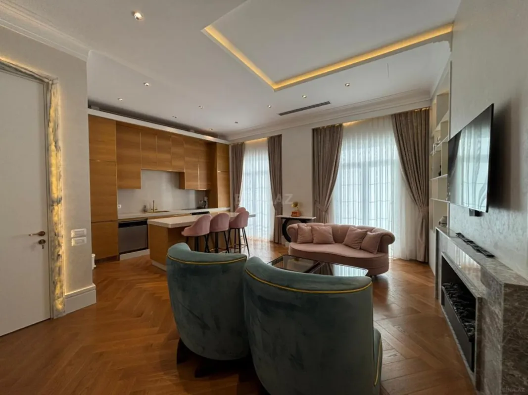 Kirayə verilir 3 otaqlı mənzil 115 m²