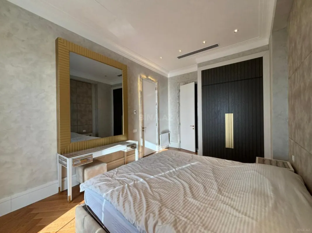 Kirayə verilir 3 otaqlı mənzil 115 m²