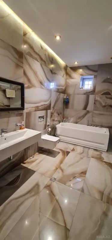 Kirayə verilir 5 otaqlı həyət evi 360 m²