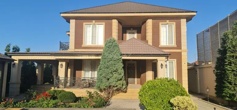 Kirayə verilir 5 otaqlı həyət evi 360 m²