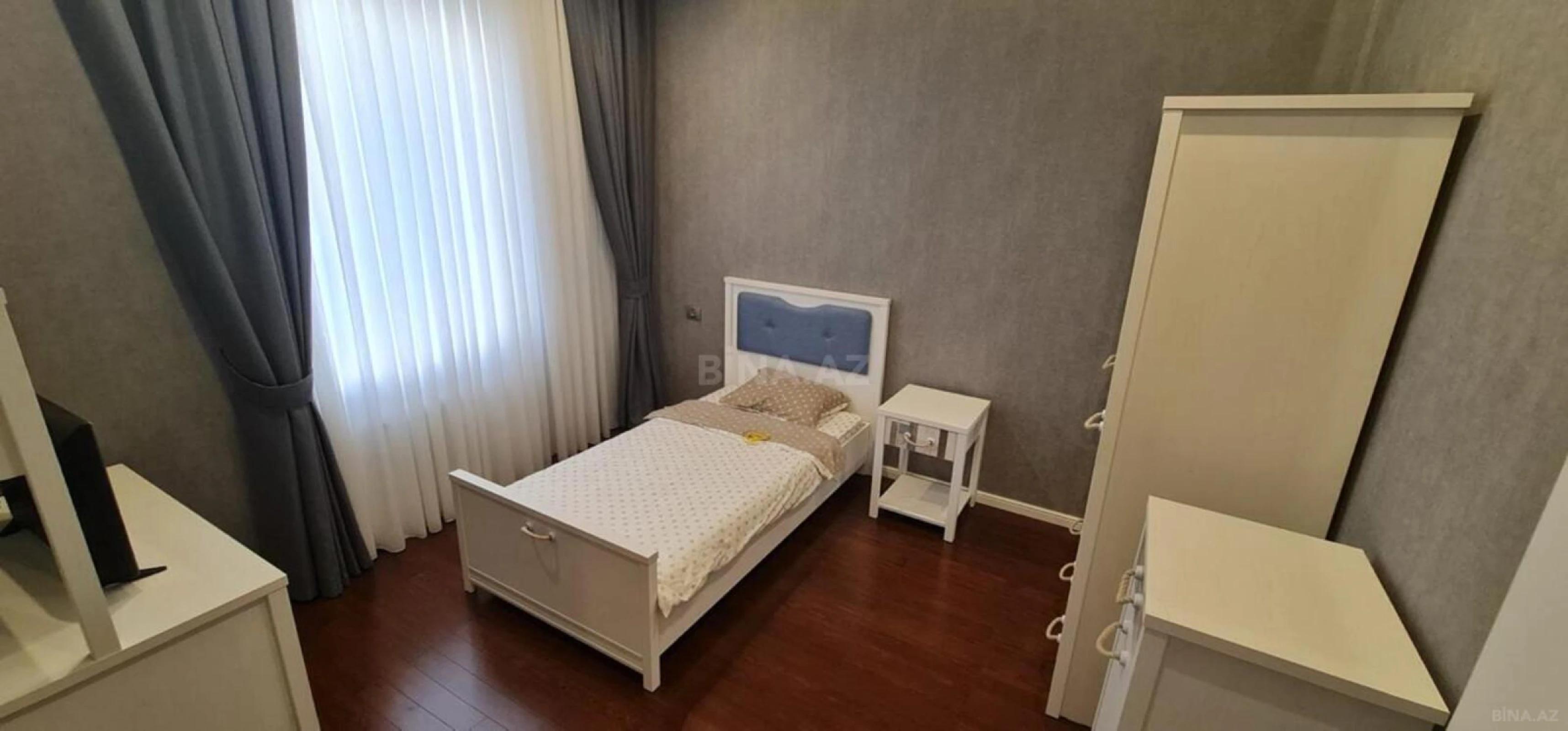 Kirayə verilir 5 otaqlı həyət evi 360 m²