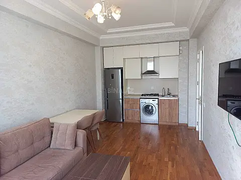 Satılır 2 otaqlı mənzil 51 m²