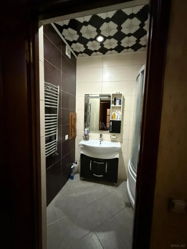 Satılır 3 otaqlı mənzil 115 m²