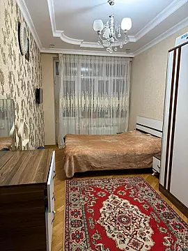 Satılır 3 otaqlı mənzil 115 m²