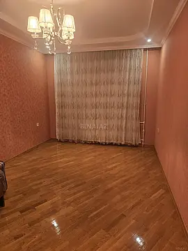 Satılır 4 otaqlı mənzil 120 m²