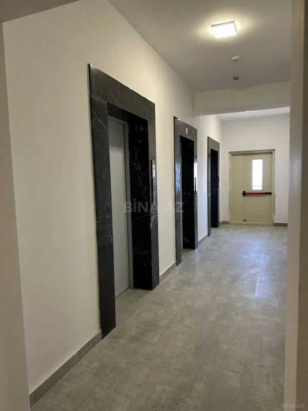 Satılır 3 otaqlı mənzil 140 m²
