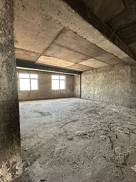 Satılır 3 otaqlı mənzil 140 m²