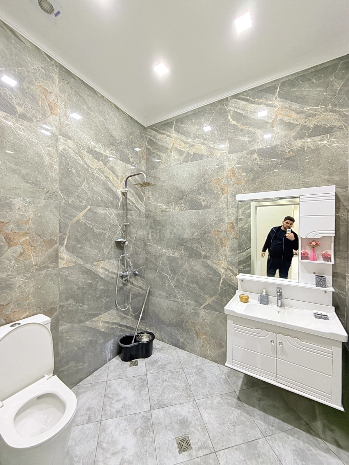 Kirayə verilir 4 otaqlı həyət evi 220 m²