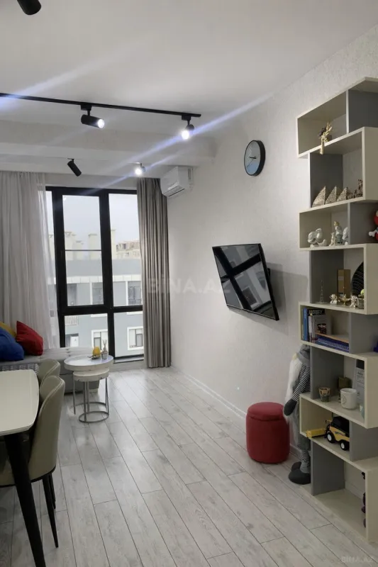 Satılır 2 otaqlı mənzil 63 m²