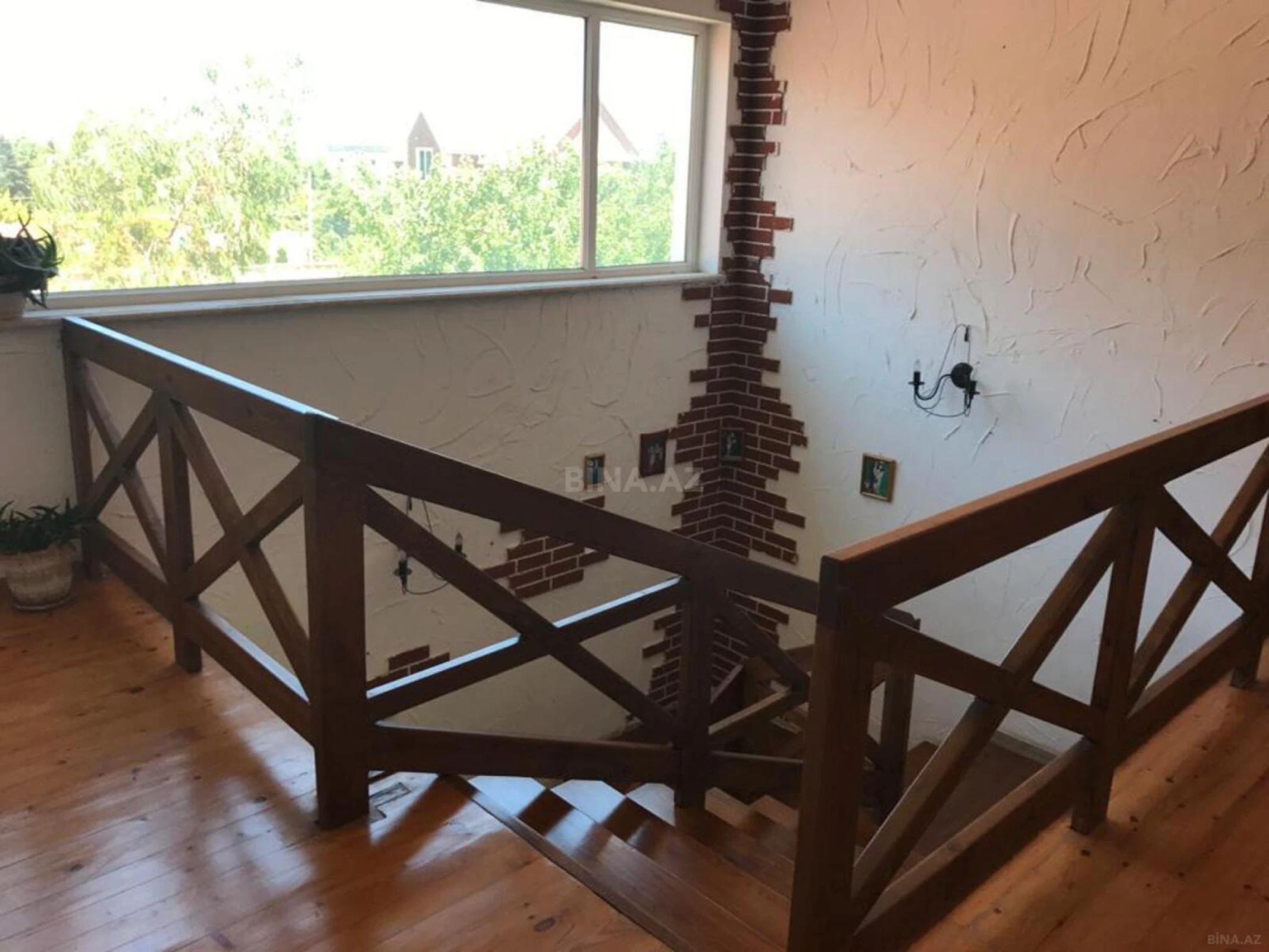 Kirayə verilir 5 otaqlı həyət evi 360 m²