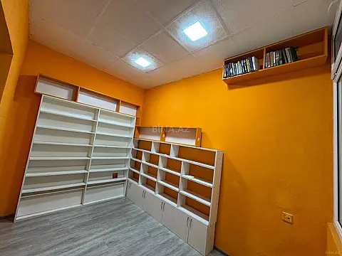 Kirayə verilir 4 otaqlı ofis 100 m²