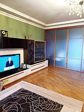 Kirayə verilir 3 otaqlı mənzil 115 m²