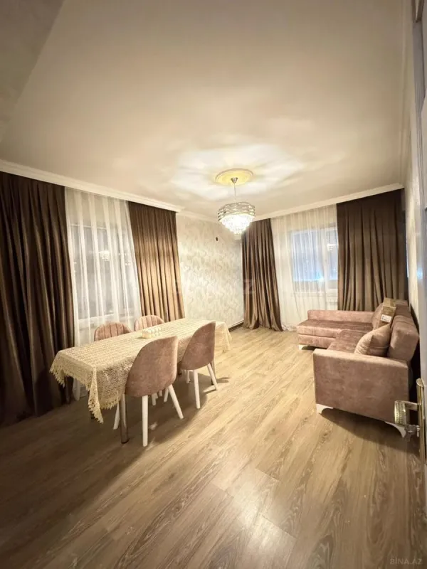 Kirayə verilir 2 otaqlı mənzil 70 m²
