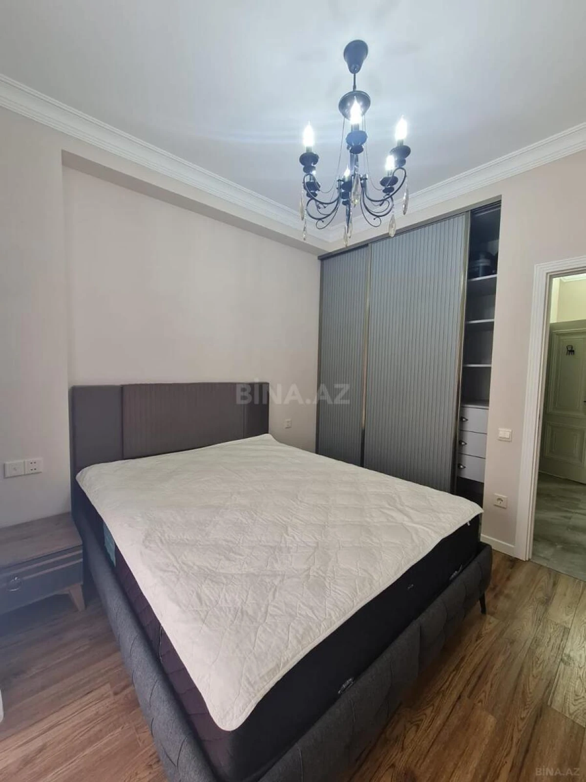 Kirayə verilir 2 otaqlı mənzil 55 m²