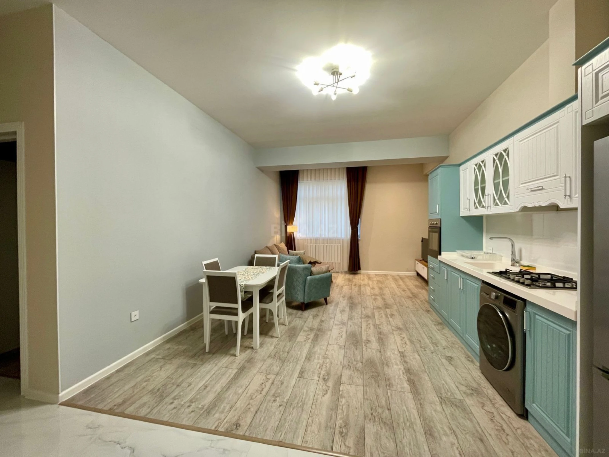 Kirayə verilir 2 otaqlı mənzil 60 m²