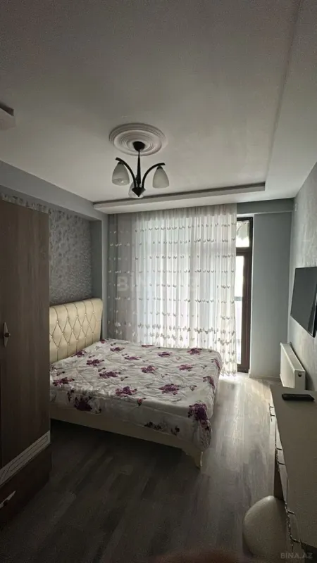 Kirayə verilir 2 otaqlı mənzil 55 m²