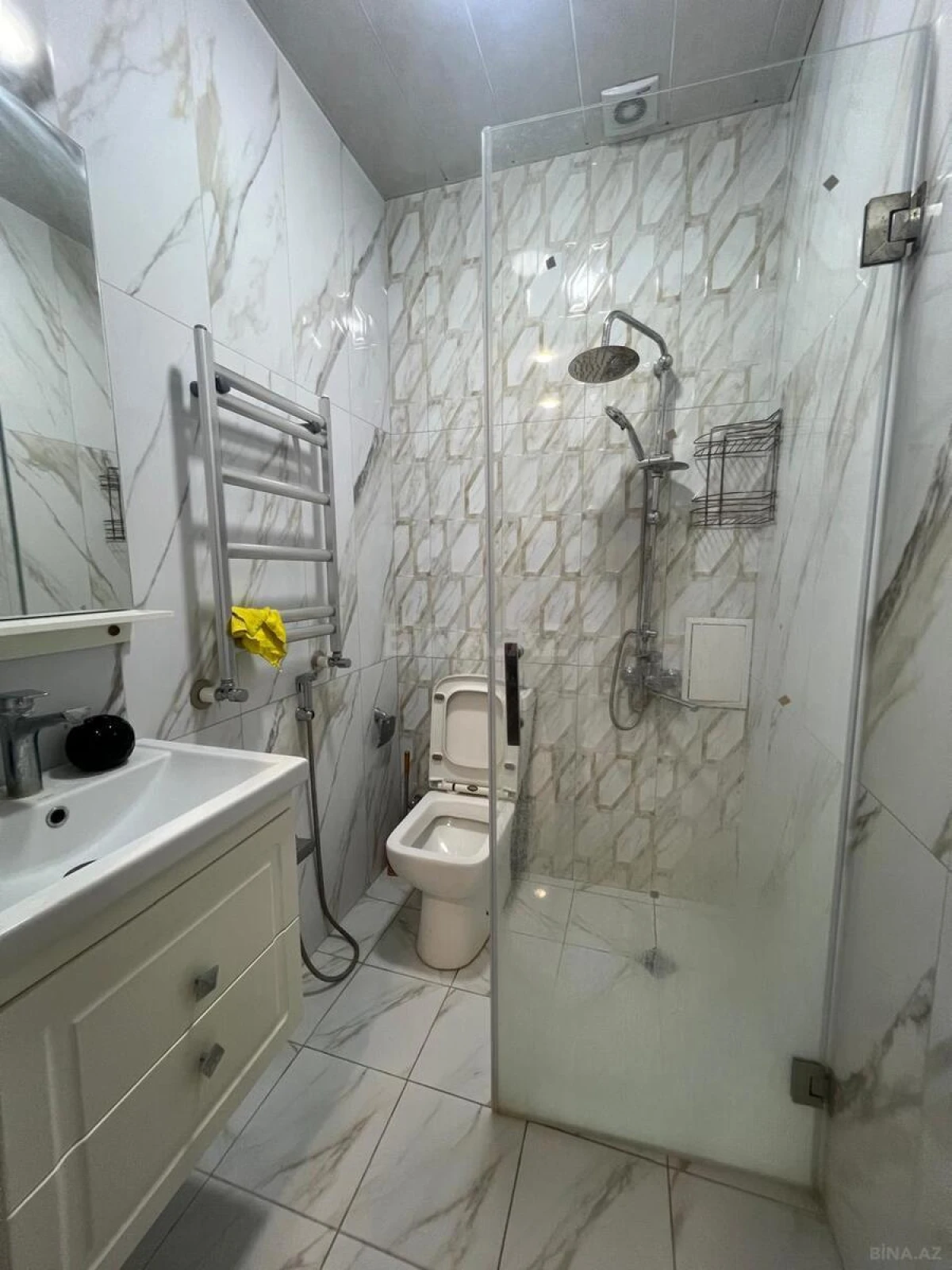 Kirayə verilir 2 otaqlı mənzil 55 m²
