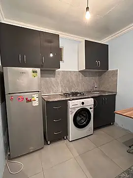Kirayə verilir 1 otaqlı həyət evi 30 m²