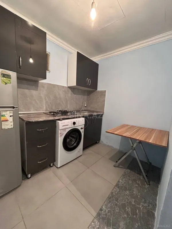 Kirayə verilir 1 otaqlı həyət evi 30 m²